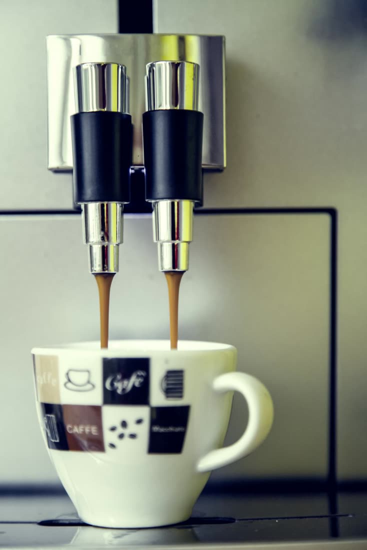 Machine à café : routine du matin